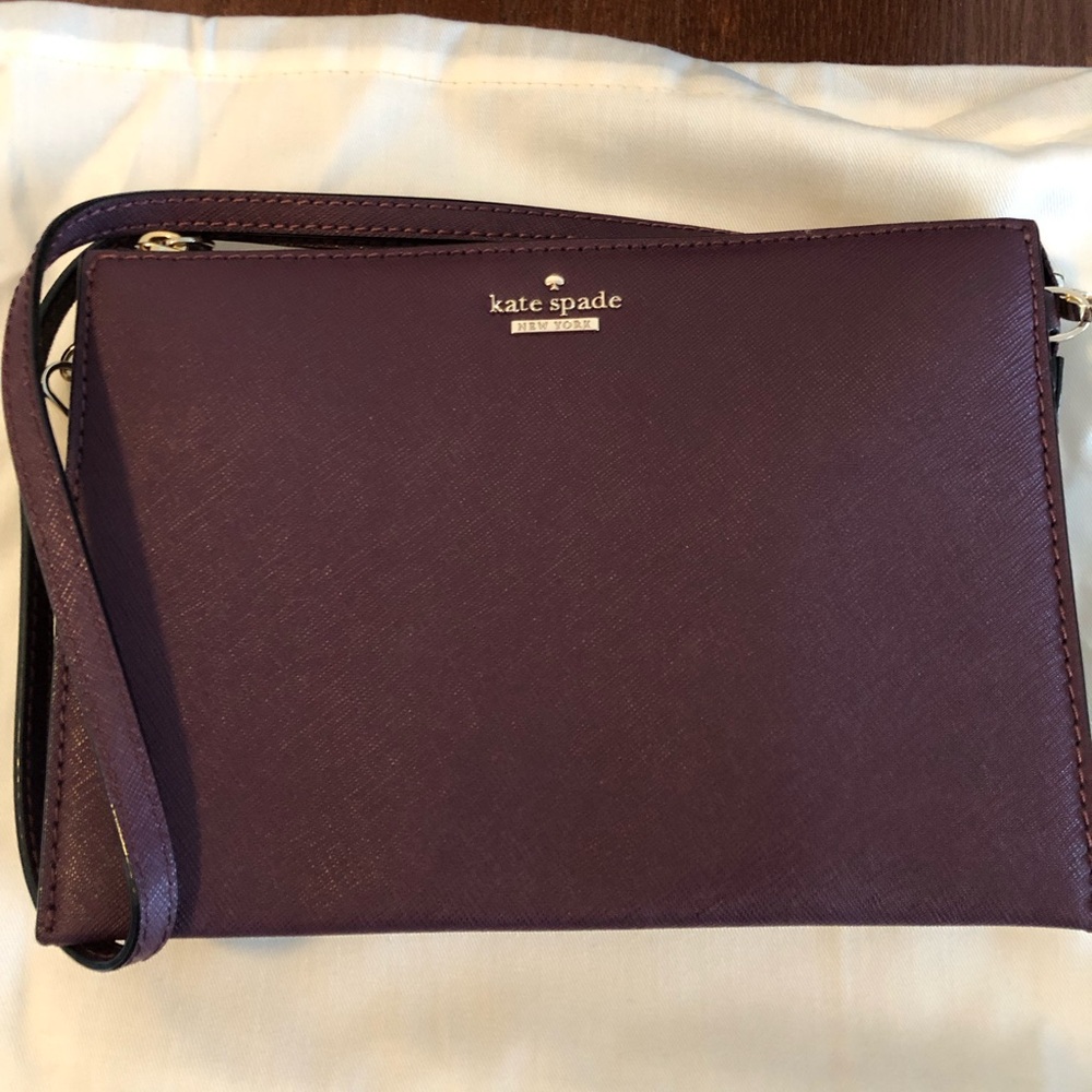 Kate spade pocketbook / purse new in box from Lord & Taylor see pics